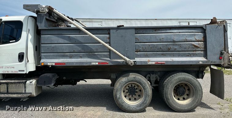image for item OC9117 2008 Freightliner Business Class M2  dump truck