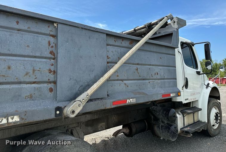 image for item OC9117 2008 Freightliner Business Class M2  dump truck