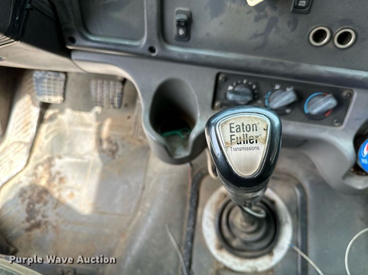 image for item OC9117 2008 Freightliner Business Class M2  dump truck