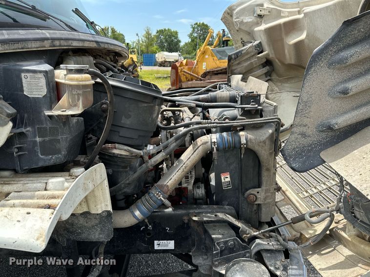 image for item OC9117 2008 Freightliner Business Class M2  dump truck