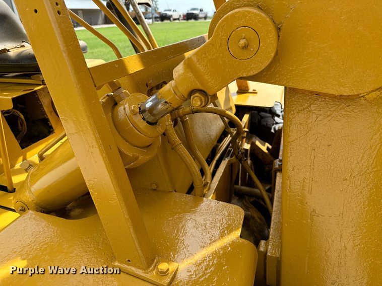 image for item OC9133 Clark  forklift