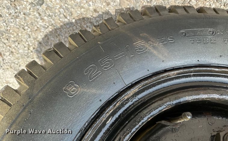 image for item OC9133 Clark  forklift