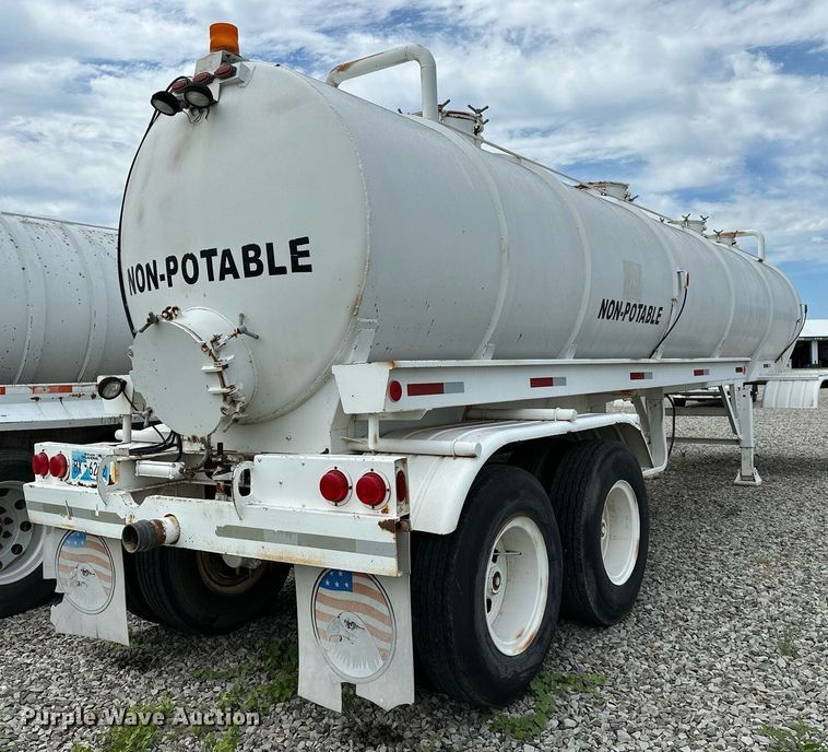 image for item OC9138 2014 Shop built  tank trailer