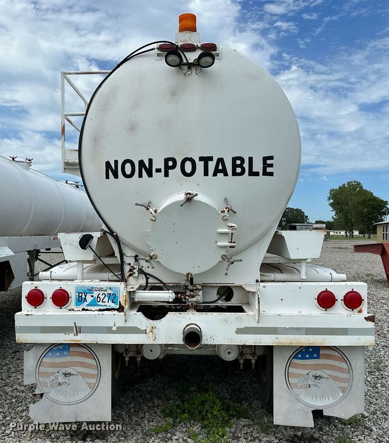 image for item OC9138 2014 Shop built  tank trailer