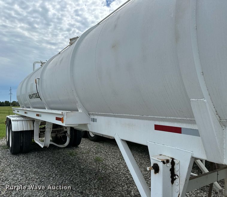image for item OC9138 2014 Shop built  tank trailer
