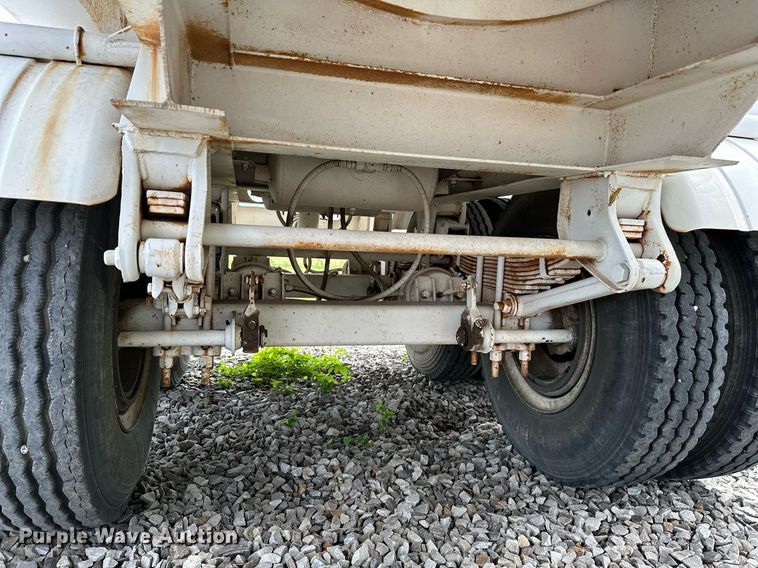 image for item OC9138 2014 Shop built  tank trailer