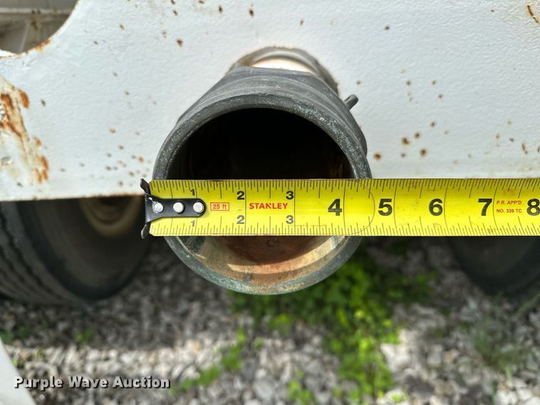 image for item OC9138 2014 Shop built  tank trailer