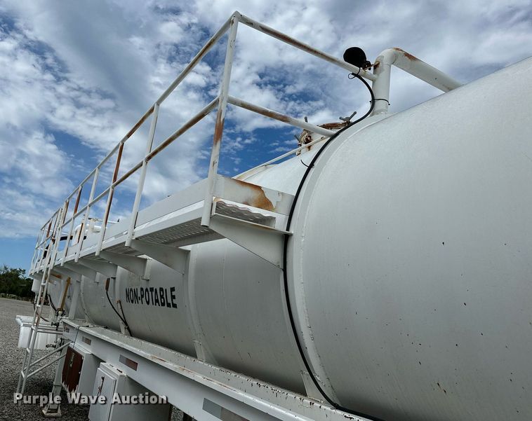 image for item OC9138 2014 Shop built  tank trailer