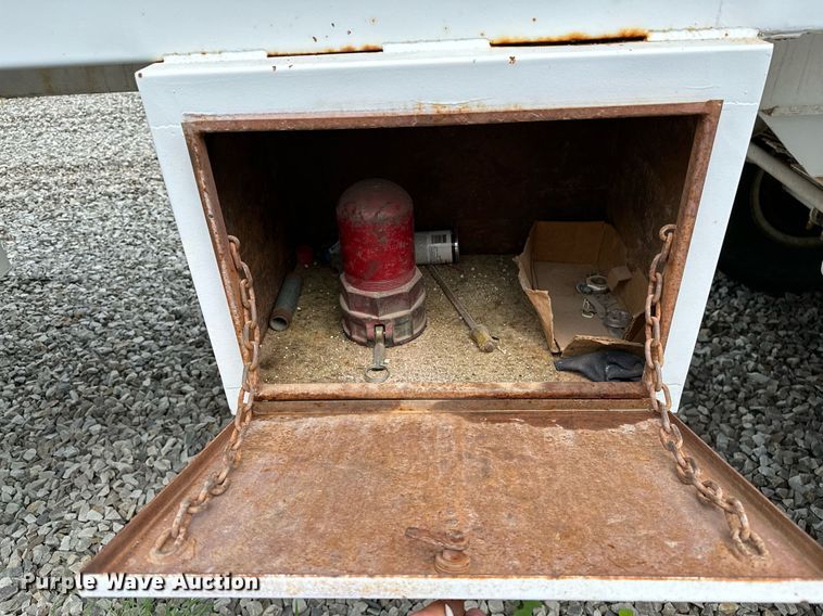 image for item OC9138 2014 Shop built  tank trailer