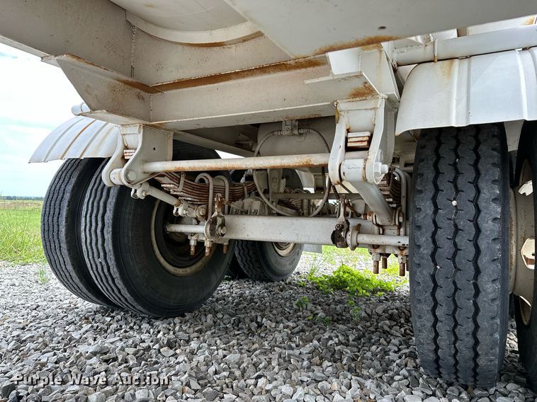 image for item OC9138 2014 Shop built  tank trailer