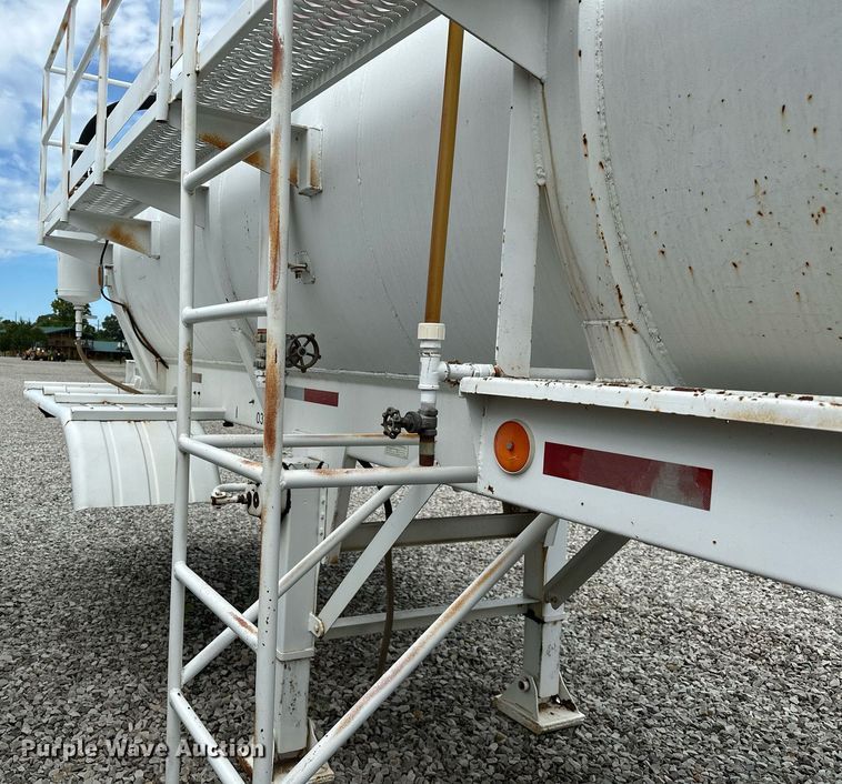image for item OC9138 2014 Shop built  tank trailer