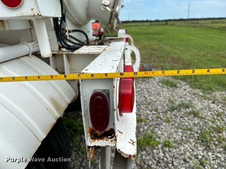 image for item OC9138 2014 Shop built  tank trailer