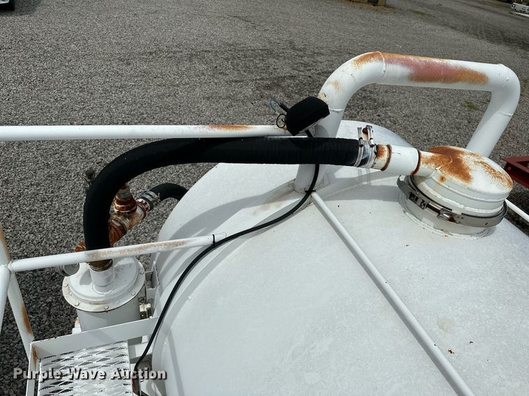 image for item OC9138 2014 Shop built  tank trailer