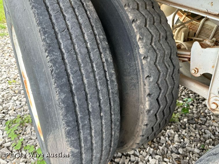 image for item OC9138 2014 Shop built  tank trailer