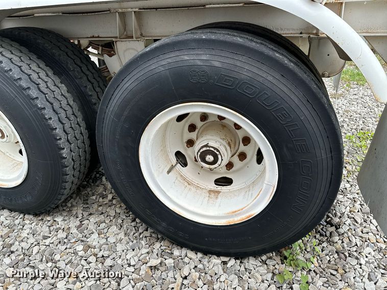 image for item OC9138 2014 Shop built  tank trailer