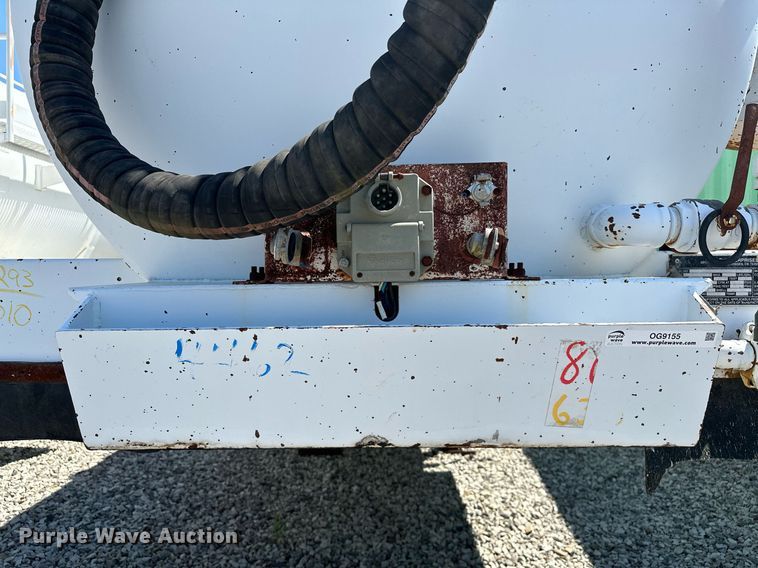 image for item OG9155 2006 V.E. Enterprises EV130  tank trailer