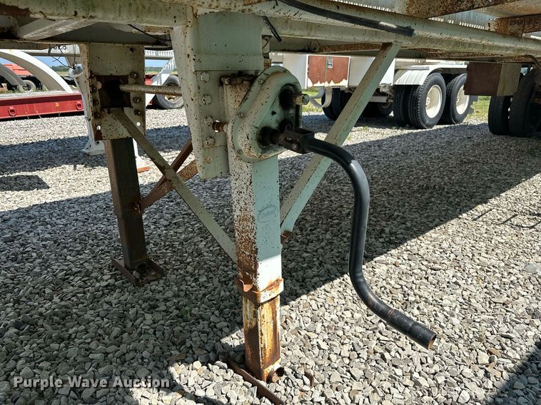 image for item OG9155 2006 V.E. Enterprises EV130  tank trailer