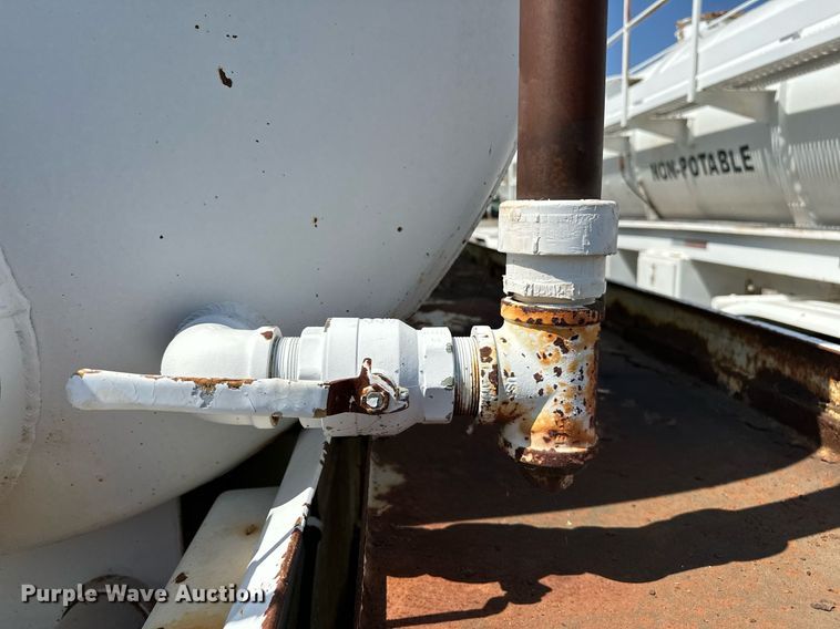 image for item OG9155 2006 V.E. Enterprises EV130  tank trailer