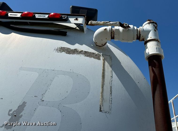 image for item OG9155 2006 V.E. Enterprises EV130  tank trailer