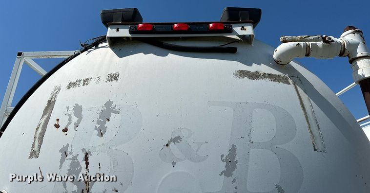 image for item OG9155 2006 V.E. Enterprises EV130  tank trailer