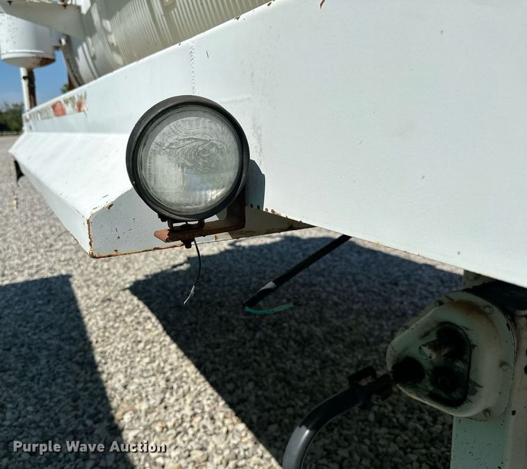 image for item OG9155 2006 V.E. Enterprises EV130  tank trailer