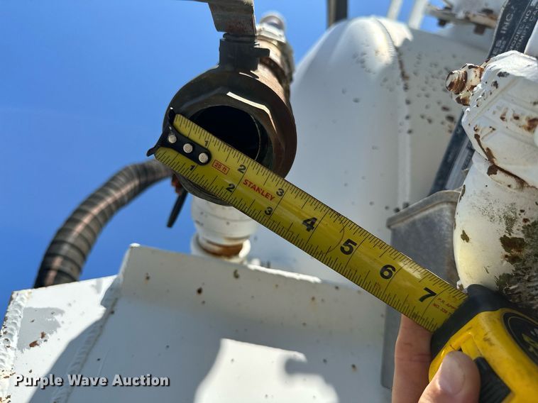 image for item OG9155 2006 V.E. Enterprises EV130  tank trailer