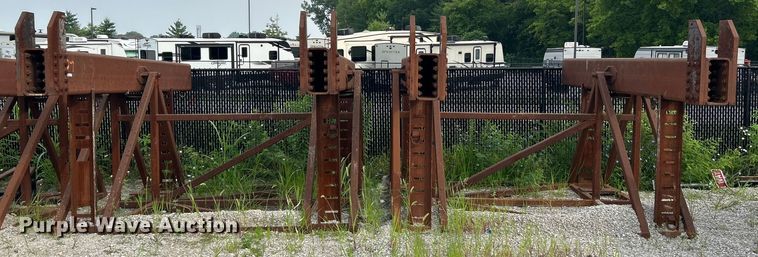 image for item OK9721 (2) precast stands