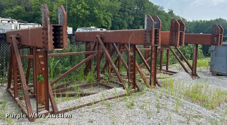 image for item OK9721 (2) precast stands