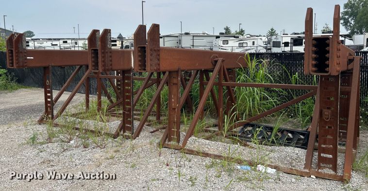 image for item OK9722 (2) precast stands