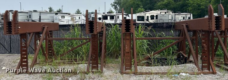 image for item OK9722 (2) precast stands