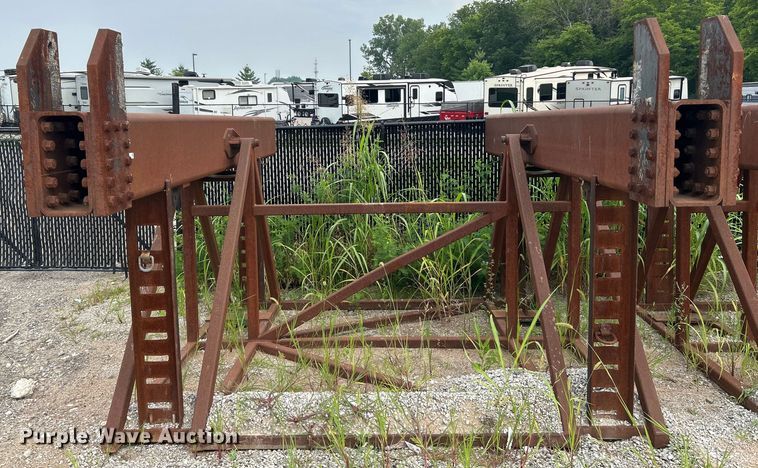 image for item OK9722 (2) precast stands