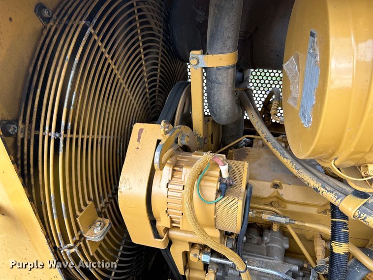 image for item OK9730 1998 Caterpillar D6M XL  dozer