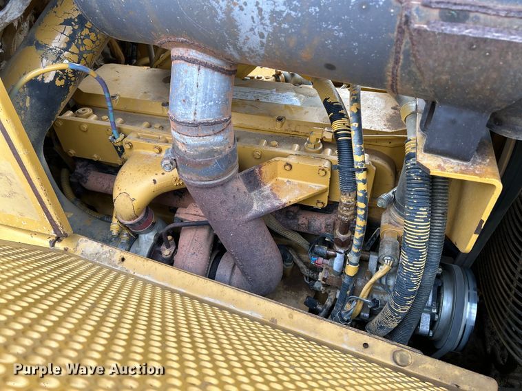 image for item OK9730 1998 Caterpillar D6M XL  dozer