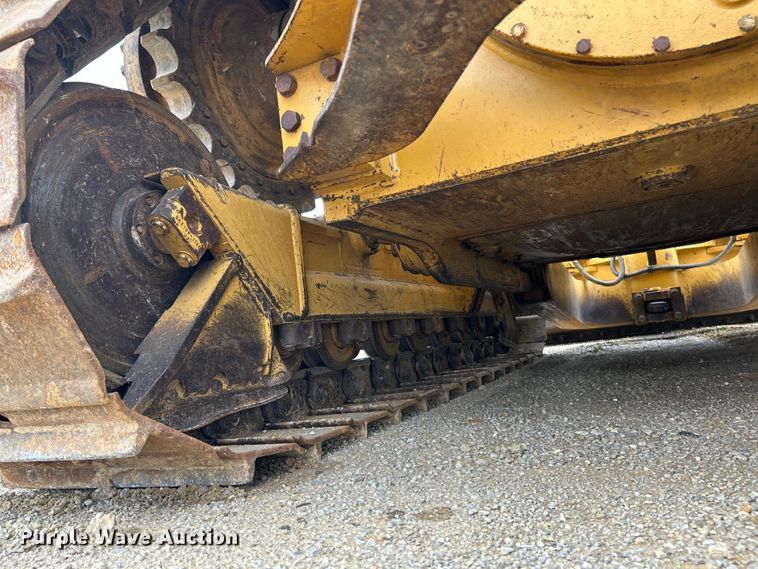 image for item OK9730 1998 Caterpillar D6M XL  dozer