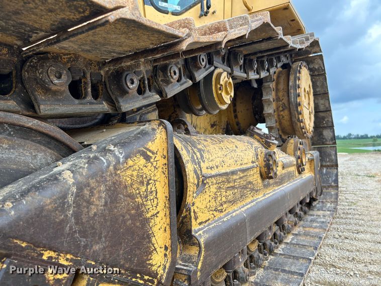 image for item OK9730 1998 Caterpillar D6M XL  dozer