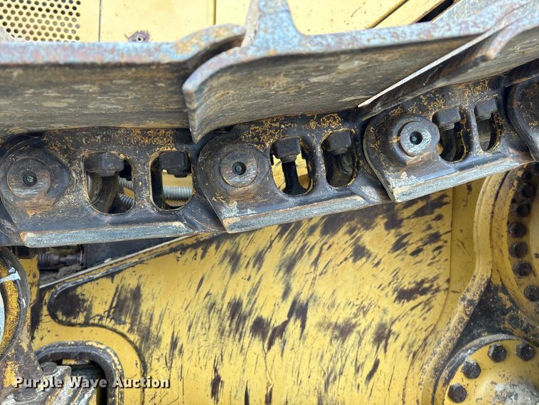 image for item OK9730 1998 Caterpillar D6M XL  dozer