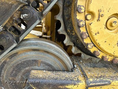 image for item OK9730 1998 Caterpillar D6M XL  dozer