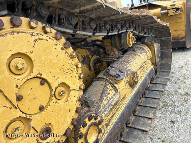 image for item OK9730 1998 Caterpillar D6M XL  dozer