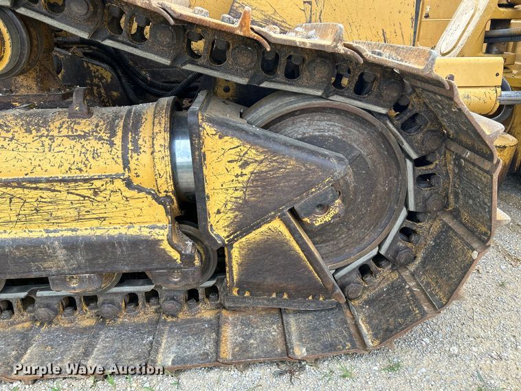image for item OK9730 1998 Caterpillar D6M XL  dozer