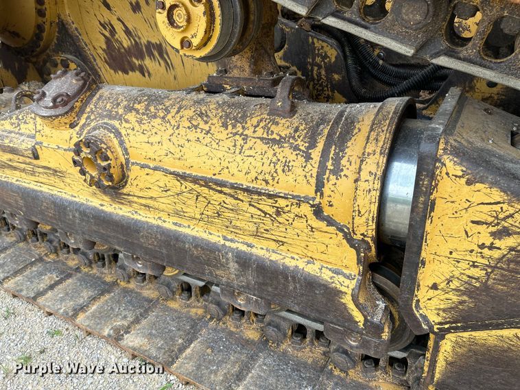 image for item OK9730 1998 Caterpillar D6M XL  dozer