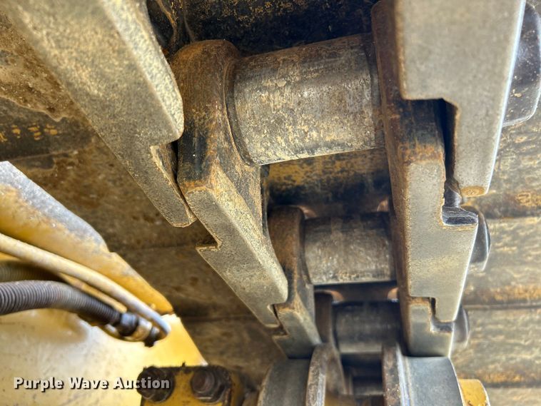 image for item OK9730 1998 Caterpillar D6M XL  dozer