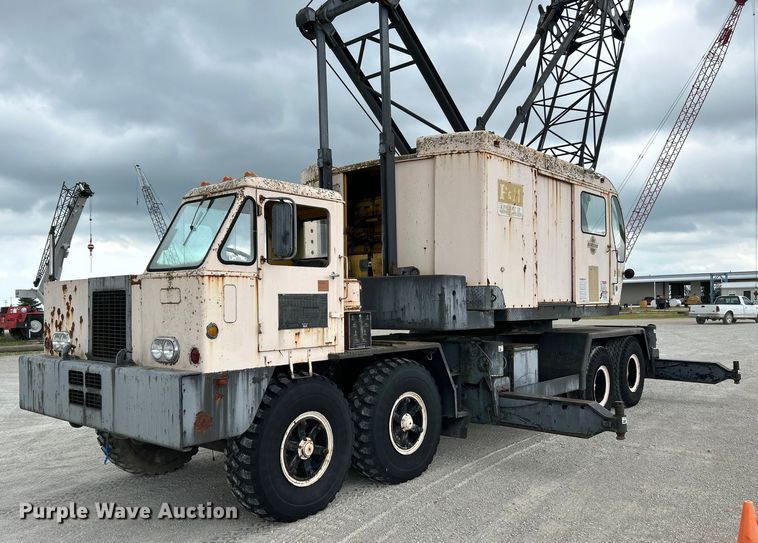 image for item OK9732 1973 P&H 650ATC  crane