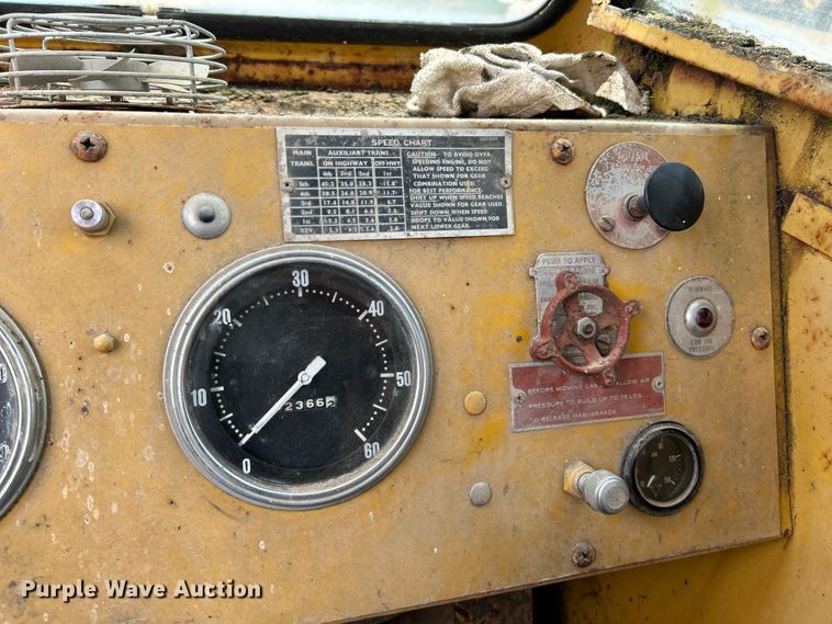 image for item OK9732 1973 P&H 650ATC  crane