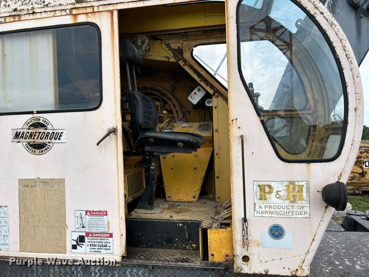 image for item OK9732 1973 P&H 650ATC  crane