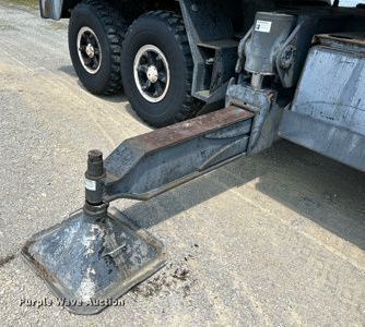 image for item OK9732 1973 P&H 650ATC  crane