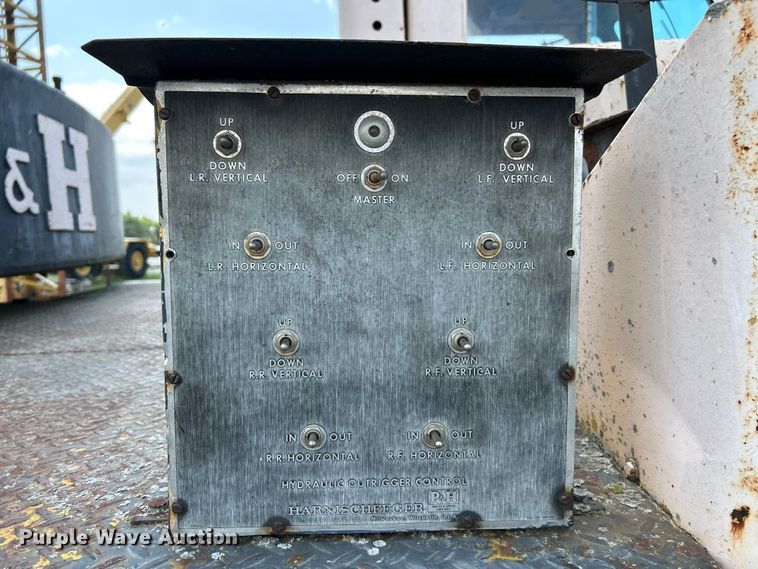 image for item OK9732 1973 P&H 650ATC  crane