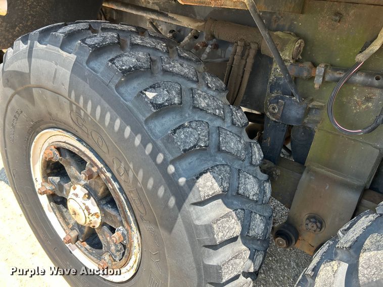 image for item OK9732 1973 P&H 650ATC  crane