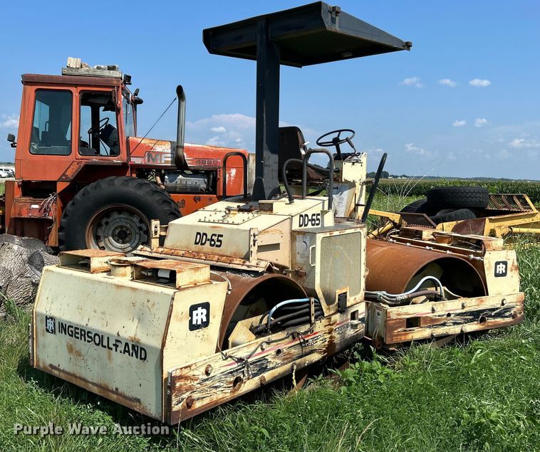 image for item OK9745 1996 Ingersoll Rand DD-65  double drum vibratory roller