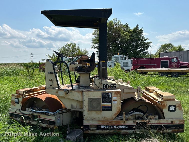 image for item OK9745 1996 Ingersoll Rand DD-65  double drum vibratory roller