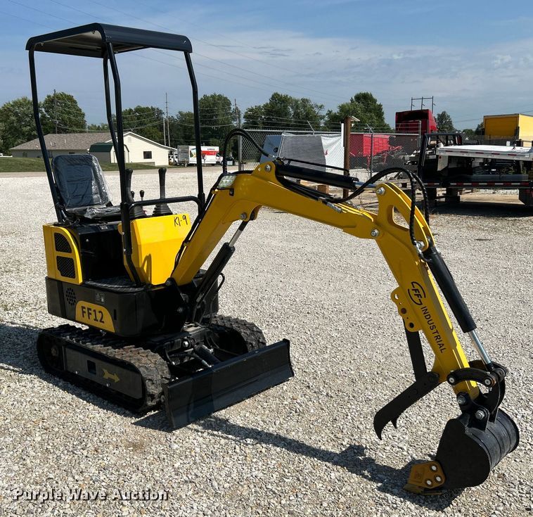 image for item OK9759 FF Industries FF12  mini excavator